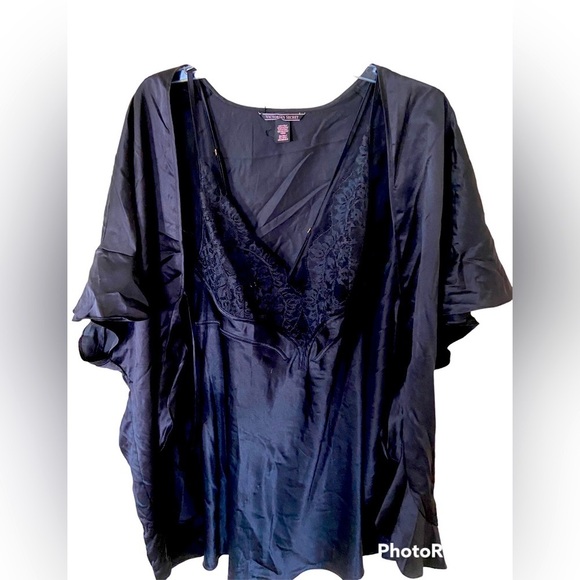 Victoria’s Secret black lingerie set slip size XL and Cover up one size - Picture 1 of 10